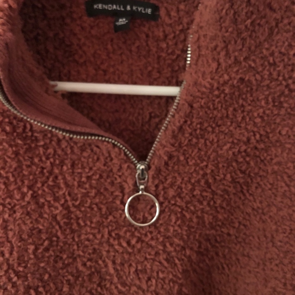 Kendall & Kylie fluffy quarter zip - Picture 3 of 4